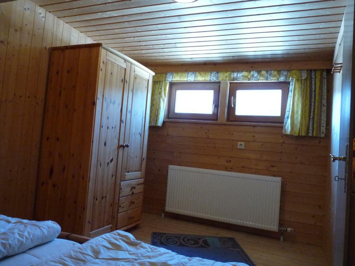 Ferienhaus Schaefer - Apartments - Wintersports - Family Holiday - Holiday With Your Dog - Rural & Scenic Flattnitz エクステリア 写真